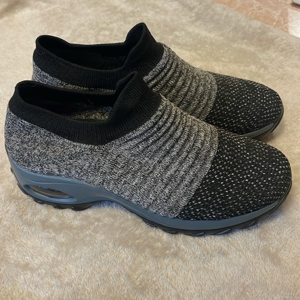 Slip on shore/sneaker